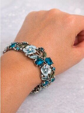 Turquoise Floral Crystal Bracelet/Gift Ready/Elegant Statement Jewelry/Wedding